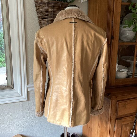Vintage Guess Genuine Leather Faux Fur Three Button Jacket Size Medium - Picture 5 of 15